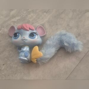 Disney Palace Pets Mouse Figure Cinderella Whisker Haven Flocked Tail